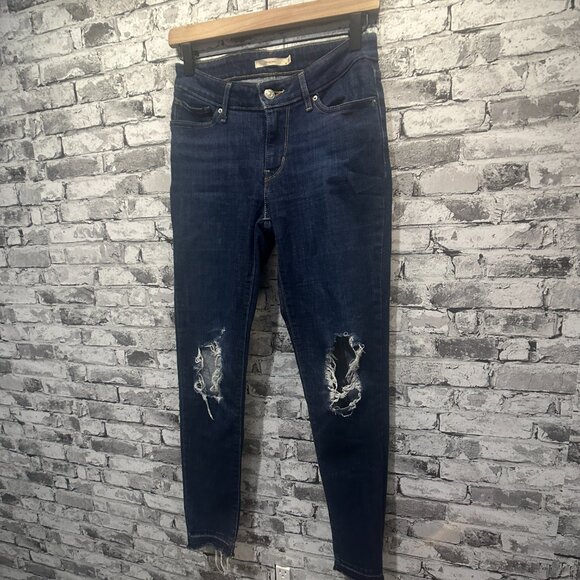 EUC LEVI'S 711 Women's Dark Wash Distressed Stretch Skinny Jeans 26 - Picture 2 of 16